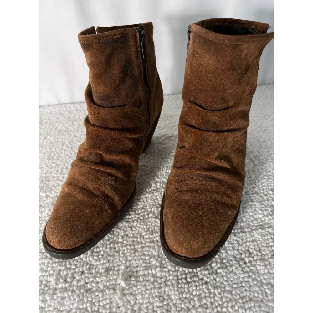 Born Brown Suede Ruched Ankle‎ Boots Women Size 9.5 M Block Heel Side Zip